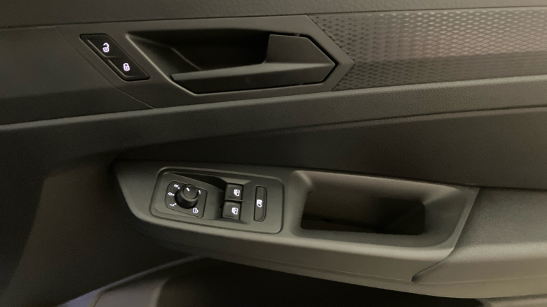 Volkswagen Caddy Cargo C20 Diesel 2.0 TDI 122PS Commerce Pro Van DSG [Tech Pack]